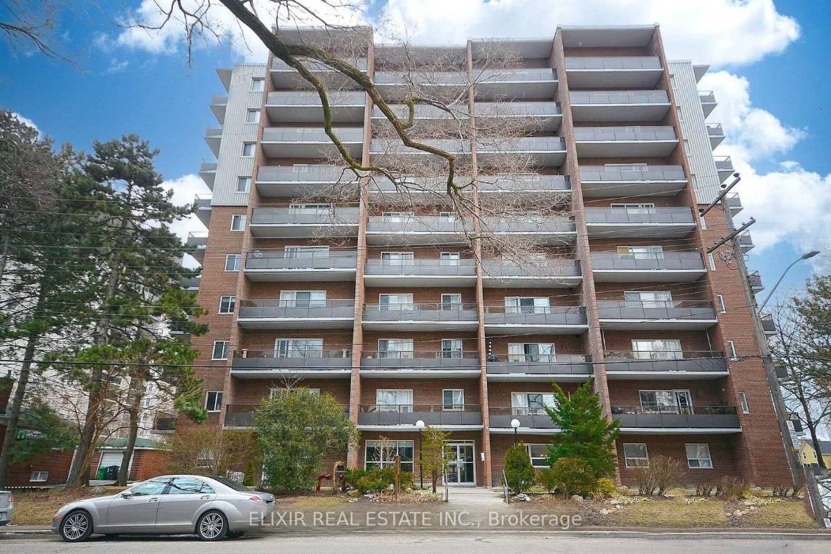 15 Elizabeth St N 605 — photo 3 of 20