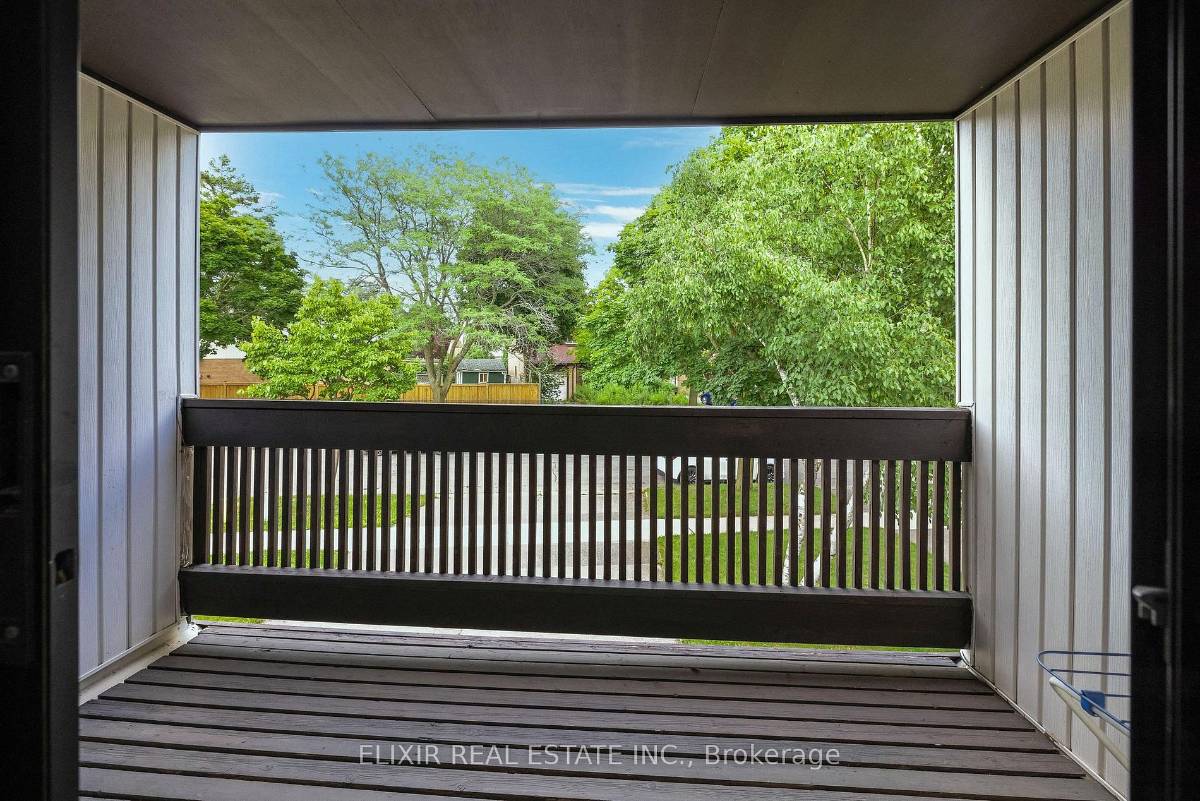 26 Roughfield Cres — photo 16 of 22
