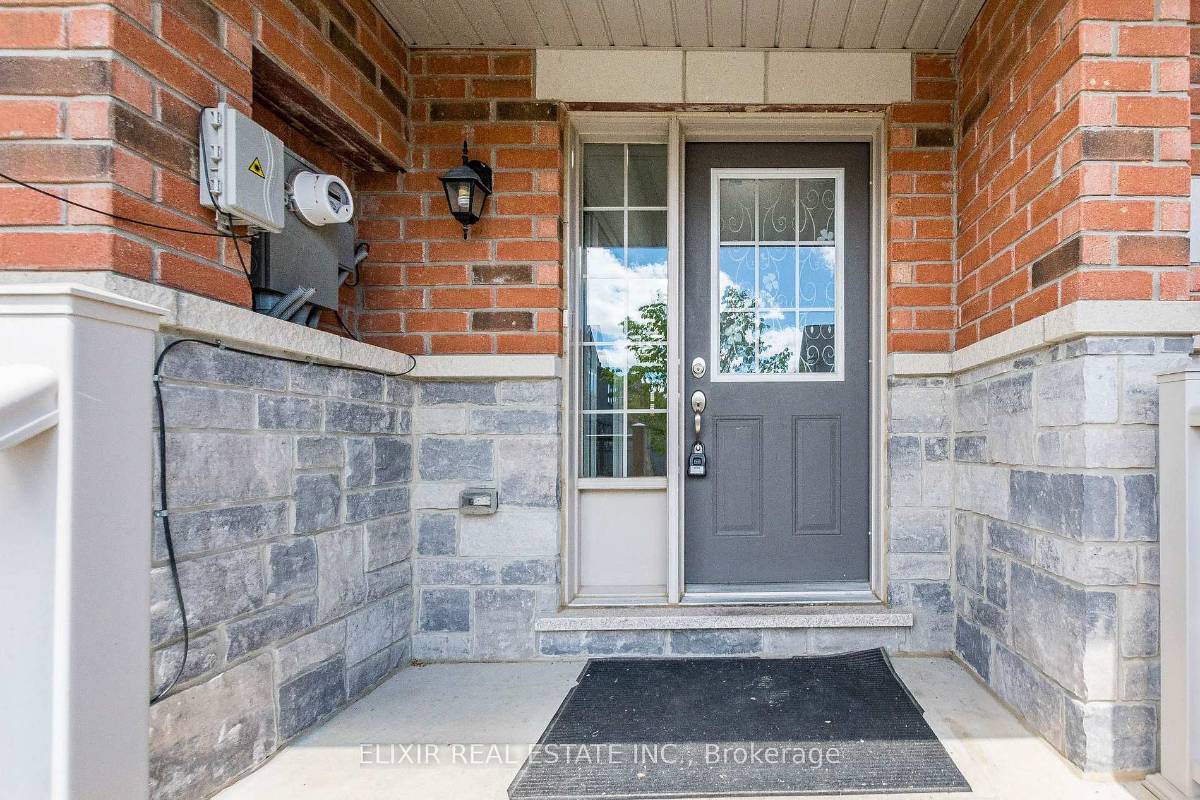 32 Yately St — photo 3 of 30