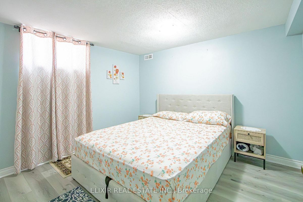 360 HALE St — photo 17 of 29