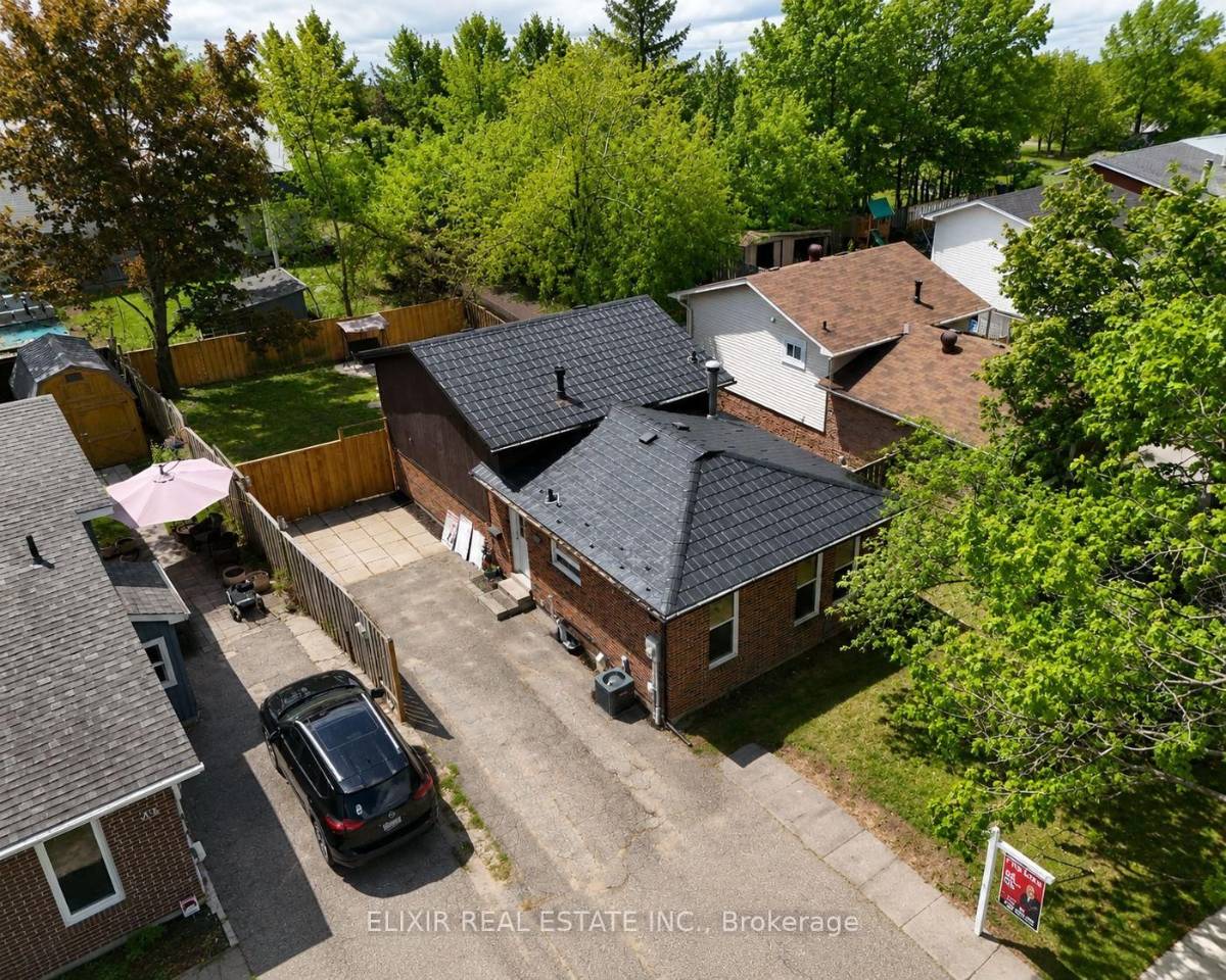45 AUSTEN Lane — photo 2 of 28