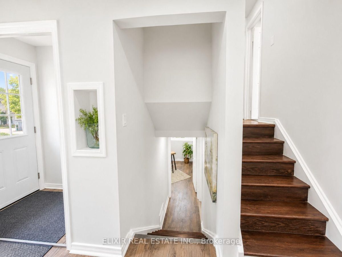 45 AUSTEN Lane — photo 21 of 28
