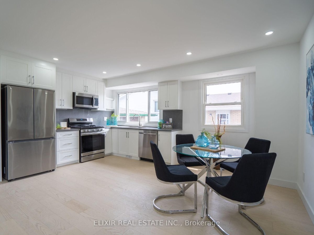 63 Champlain Ave — photo 7 of 30