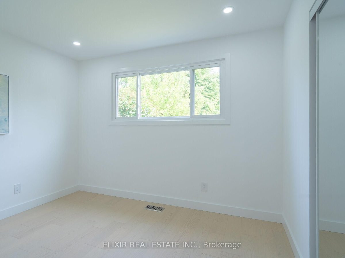 63 Champlain Ave — photo 17 of 30