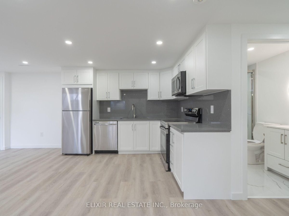 63 Champlain Ave — photo 20 of 30