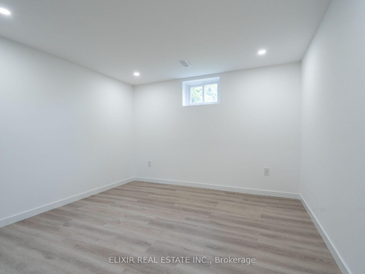 63 Champlain Ave — photo 23 of 30