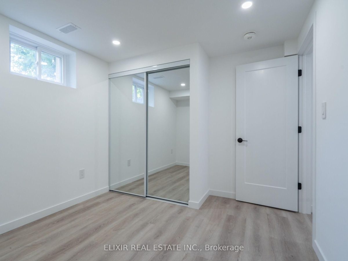 63 Champlain Ave — photo 25 of 30